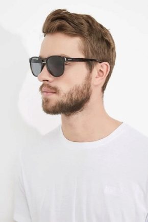 Prada glasses for men: features and popular models