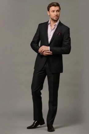 بدلات رجالية من مصنع Bolshevichka