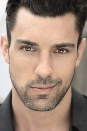 Ελαφρύ αξύριστο στους άνδρες