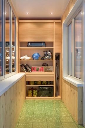 Πώς να φτιάξετε μια ντουλάπα για μπαλκόνι και χαγιάτι με τα χέρια σας;