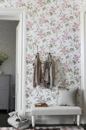 Choisir du papier peint en vinyle pour le couloir