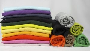 Πώς να διπλώσετε ένα μπλουζάκι για να αποφύγετε τις ρυτίδες;