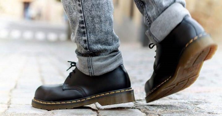 Erkek martinleri nasıl seçilir ve ne ile birleştirilir?