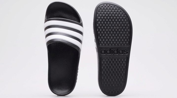 adidas erkek parmak arası terlik ve sandalet seçimi