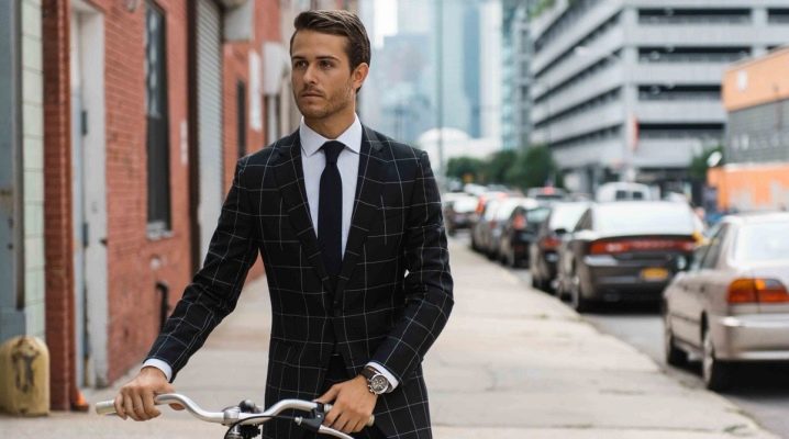 بدلات الرجال في قفص: أنماط ، أقمشة ، أمثلة للصور