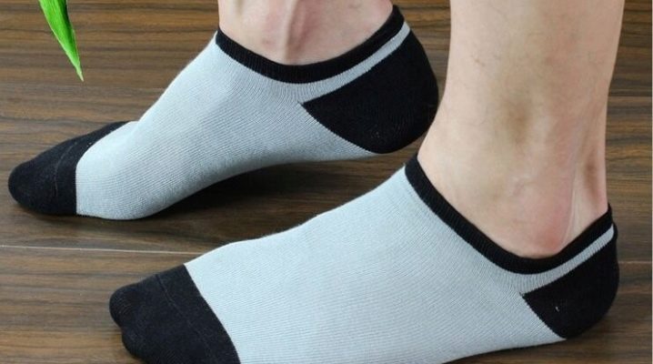 Calcetines cortos para hombre: ¿cómo elegir y con qué llevar?