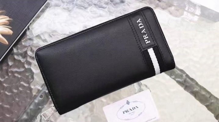 Pochette da uomo Prada: caratteristiche e consigli per la scelta