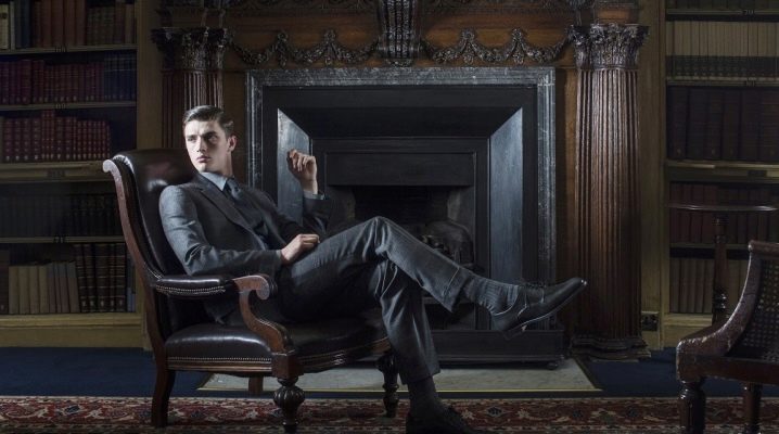 Siyah erkek ayakkabıları: çeşitleri ve seçenekleri