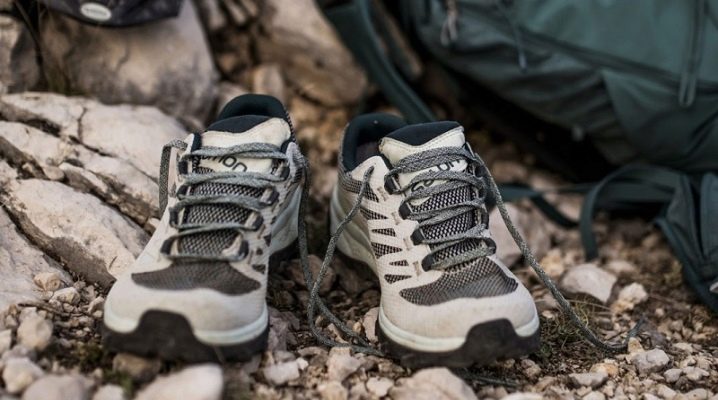 Caratteristiche delle sneakers Salomon da uomo