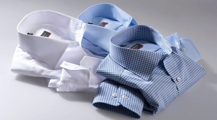 Bir gömlek kırışmaması için nasıl katlanır?