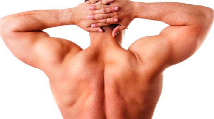 Comment se débarrasser des poils sur le dos d'un homme ?