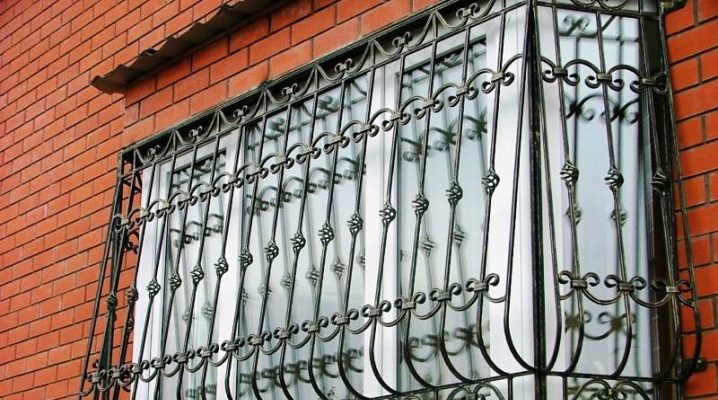 Sorten und Eigenschaften von Balkonen