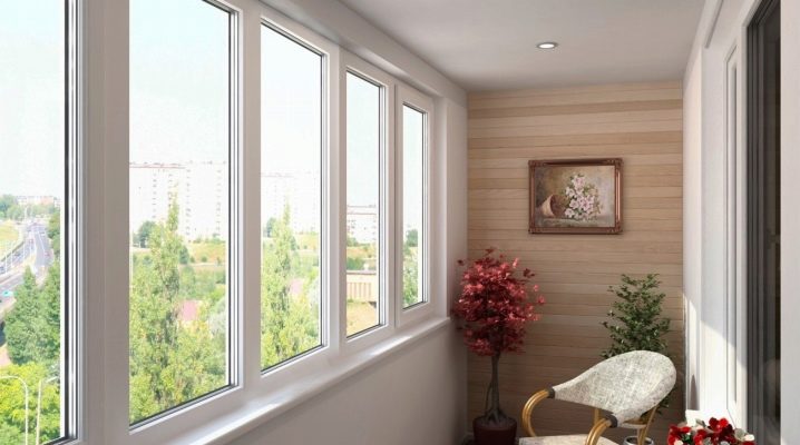 Vitrage chaleureux du balcon et de la loggia