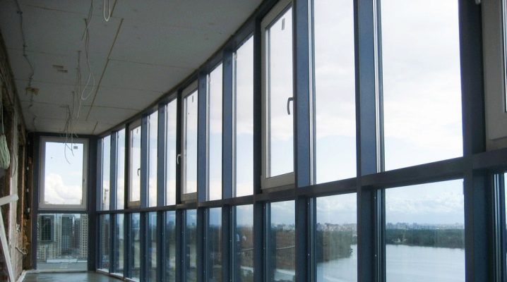 Θερμομόνωση πανοραμικής χαγιάτι και μπαλκονιού