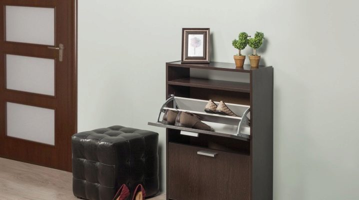 Eine Kommode für Schuhe im Flur wählen