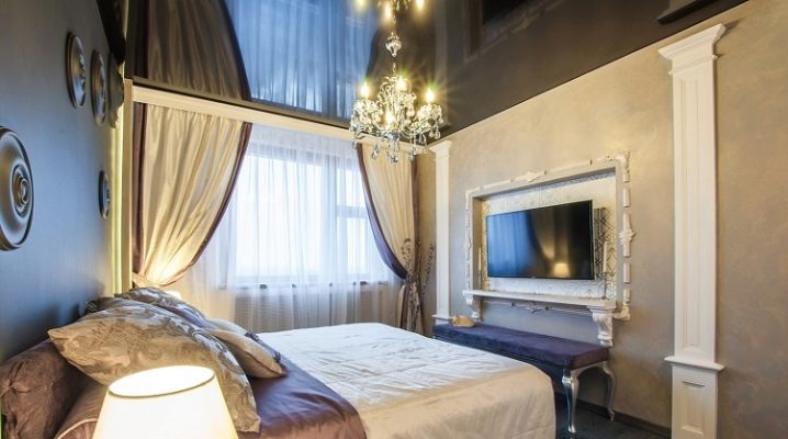 Χαρακτηριστικά των τεντωμένων οροφών στο υπνοδωμάτιο και οι κανόνες για την επιλογή τους