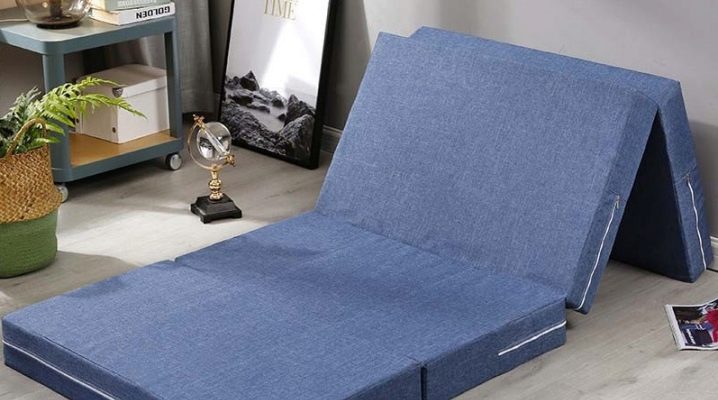 All about folding mattresses on the floor