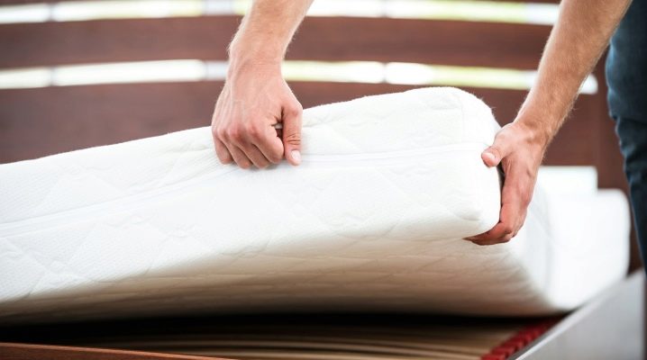 Why flip the mattress and how to do it right?